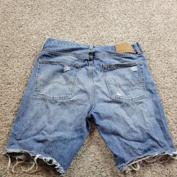 American Eagle Denim Shorts Mens 32 Blue Dark Wash Distressed Denim - Picture 6 of 8